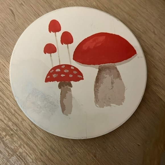 Mushroom Coaster Set of 4 Prima Design Stone Cork Backing - Picture 3 of 7